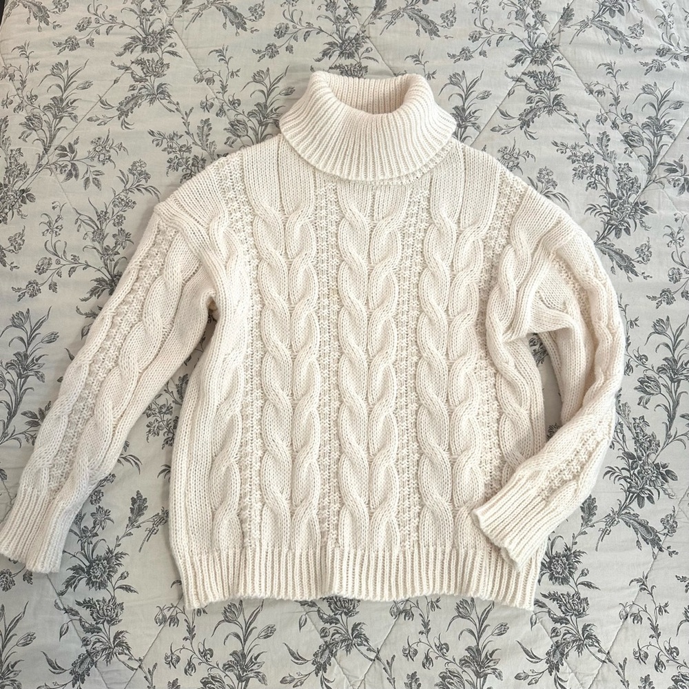 White Cream Cable Knit Turtleneck Sweater